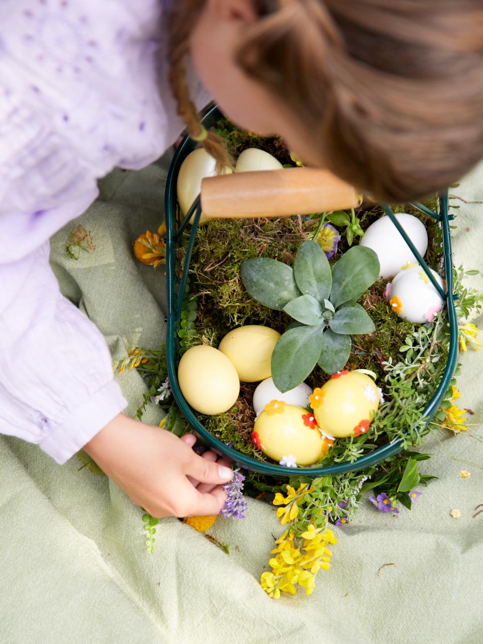 paasmandje eieren zoeken | mooiwatplantendoen