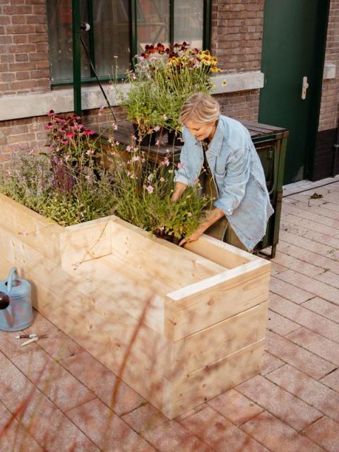 Garden bench